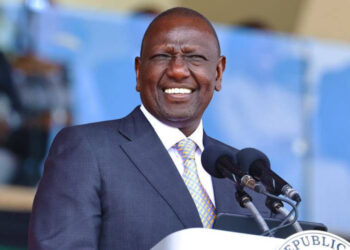 Kenyan President William Ruto Endorses Zimbabwe’s Gold-Backed Currency ZiG