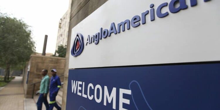 Elliott Management Takes $1 Billion Stake in Anglo American Amid BHP Takeover Battle