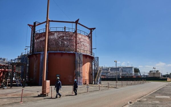 South Africa’s biggest green-hydrogen project woos Japanese investors