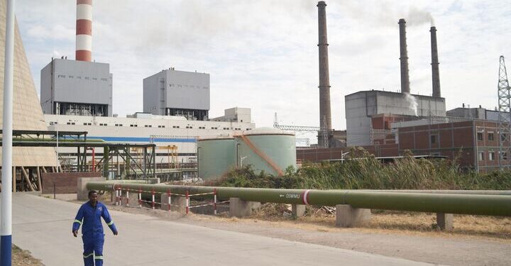 Zimbabwe Embarks on Carbon Trading Framework to Bolster Climate Action