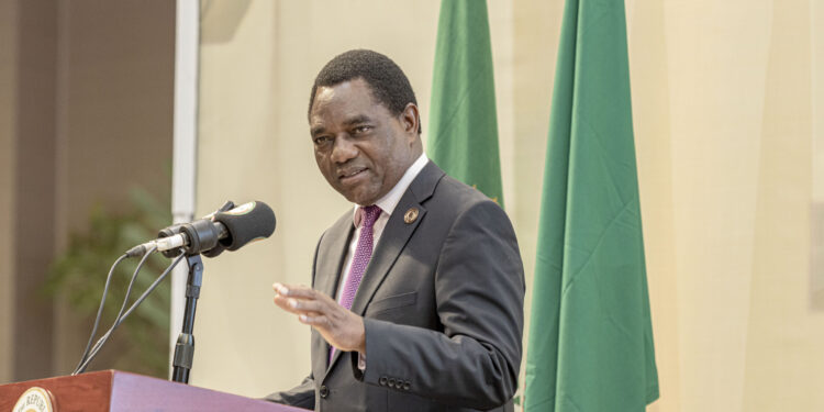 Zambia’s Central Bank Deliberates on Potential U.S. Dollar Ban in Local Transactions