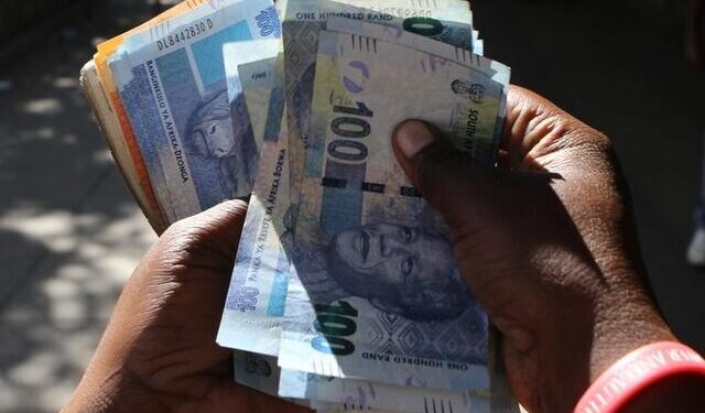 South African Rand Declines as Markets Anticipate Economic Data