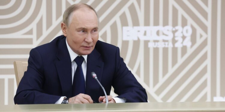 Putin Asserts Existing BRICS Infrastructure Suffices for Cross-Border Payments