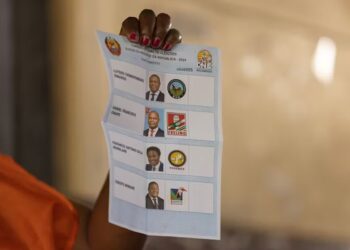 Mozambique Opposition Lawyer and Official Killed Amid Election Tensions