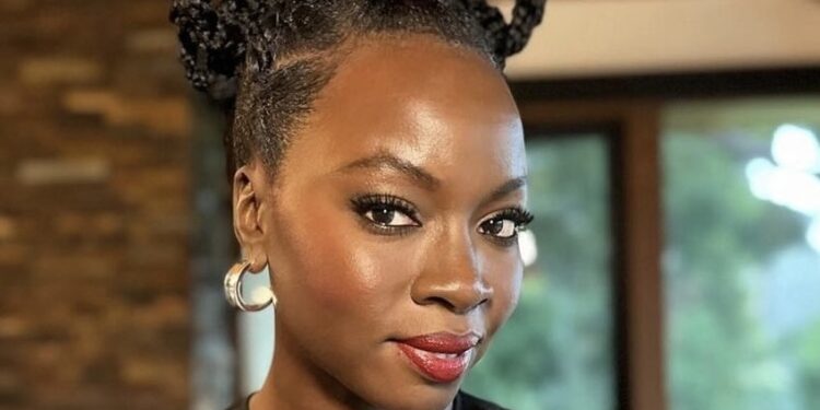 New Era in Zim Theatre: Almasi Collaborative Arts Debuts “Family Riots“