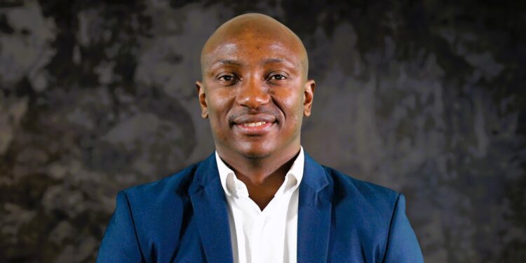Standard Bank unveils new and improved SimplyBLU, the ultimate all-in-one solution for SME payments and business management
