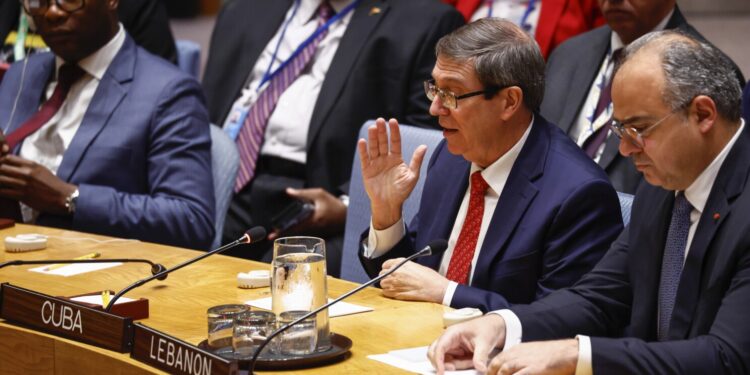 US Defies UN Vote on Cuban Embargo