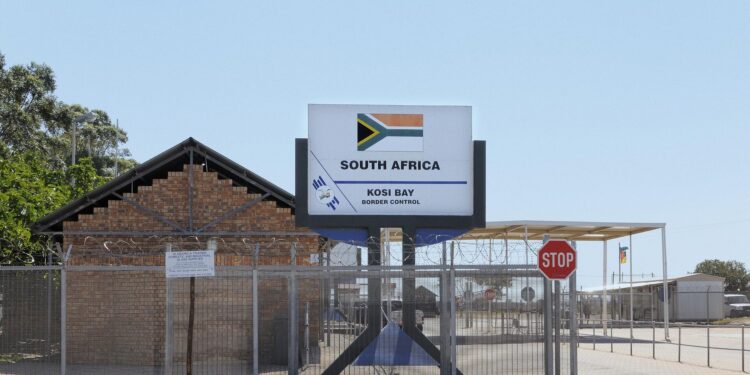 South Africa Reopens Key Border Crossing with Mozambique After Protests
