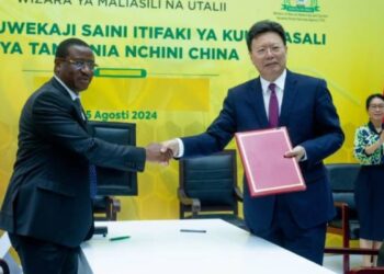 Tanzania Marks a Milestone with First Honey Export to China