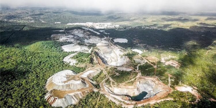 Zimbabwe’s Lithium Rush: Path to Prosperity or Resource Curse?