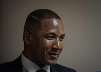 Botswana Projects 3%-4% Economic Growth in 2025 as Diamond Market Improves