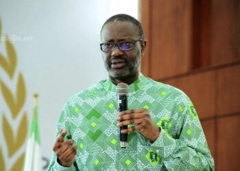 Tidjane Thiam Renounces French Citizenship in Bid for Côte d’Ivoire’s Presidency