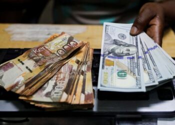 Ghana’s Cedi Gains on Central Bank Support, Zambia’s Kwacha Under Pressure