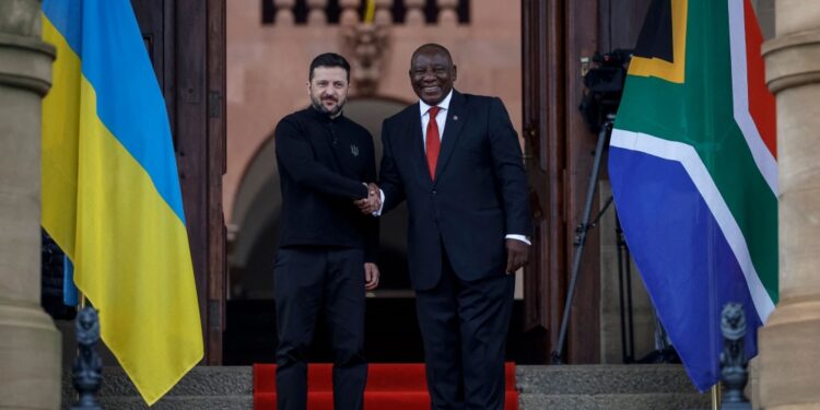 Ramaphosa Meets Zelensky in Pretoria for Talks on Ties and Peace Efforts