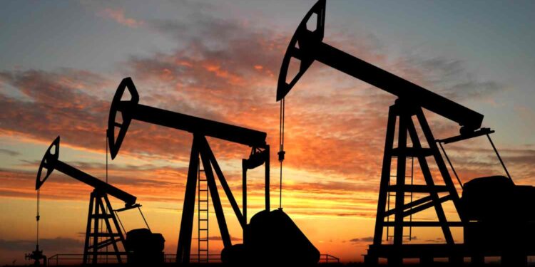 Angola’s Oil Export Revenues Fall by 18 Percent in First Quarter of 2025