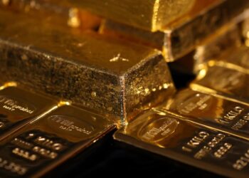 Gold Prices Surge to Record High as United States Considers Tariffs on Kilogram Gold Bars