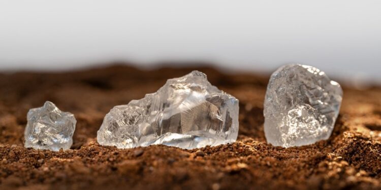 De Beers and Endiama Announce Discovery of New Kimberlite Field in Angola