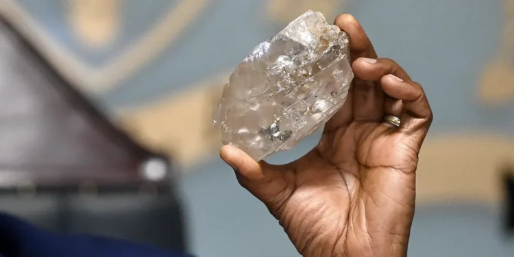 Angola Surpasses Botswana to Become Africa’s Leading Diamond Producer