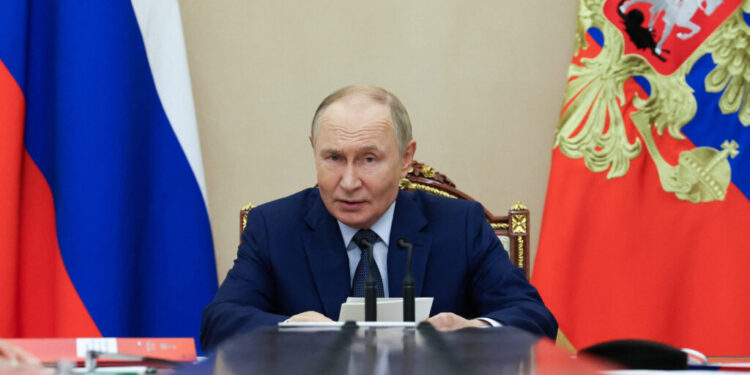 European Peace Plan Proposes Russia’s Return to G8 as Global Calls for Diplomatic Resolution Grow