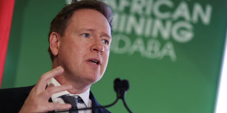 De Beers Draws African and Global Interest as Anglo American Prepares Stake Sale