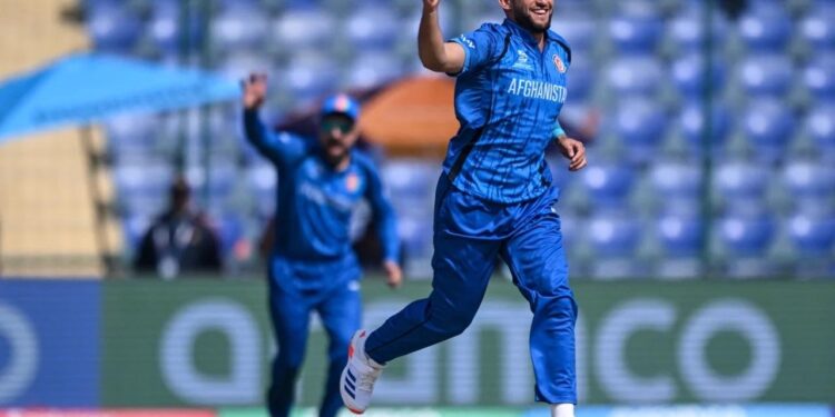 Sri Lanka and England punch Super 8 tickets as Afghanistan keep their nerve