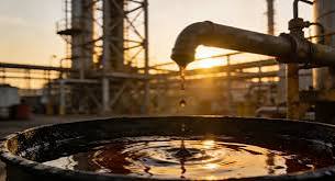 WTI Crude Drops 4 Per Cent to $108.50 on Hormuz Tensions