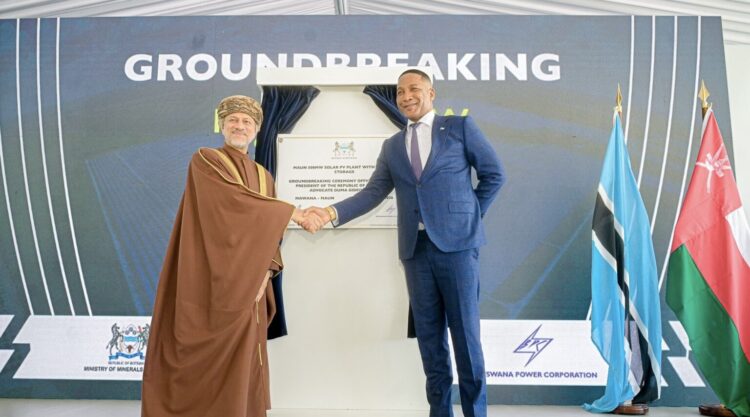 Botswana launches 500 MW solar and battery project in Maun