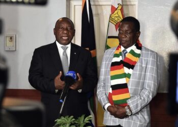 Zimbabwe warns nationals in South Africa after reports of anti-foreigner unrest