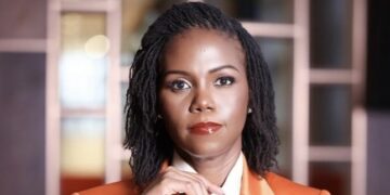 Zimbabwean midwife helping reshape women’s healthcare in Britain