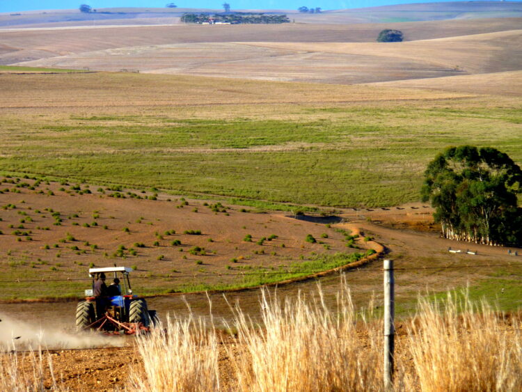 Farmers Welcome Fuel Relief but Warn of Supply Risks