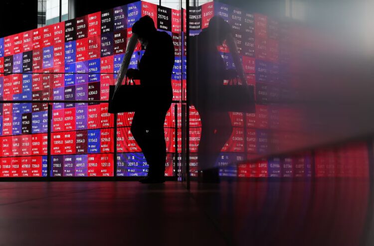 Oil prices edge higher as strikes cloud US Iran peace hopes