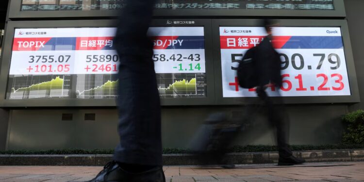 World stocks hit record highs as oil heads for sharp weekly fall
