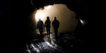 Petra Diamonds restructures Finsch mine amid industry pressures