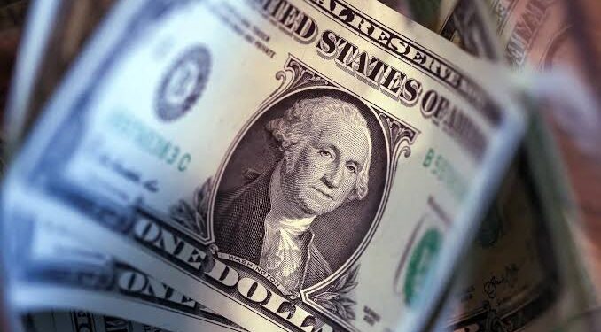 Emerging market currencies weaken as stronger US dollar tempers equity optimism despite lower oil prices